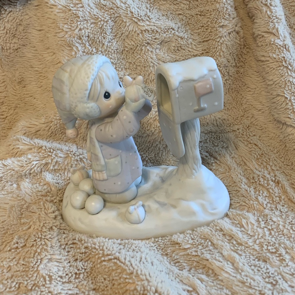 Precious Moments figurine